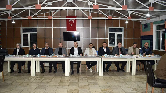 Sultandağı'nda Öğrenciler İle Protokol Bir Arada