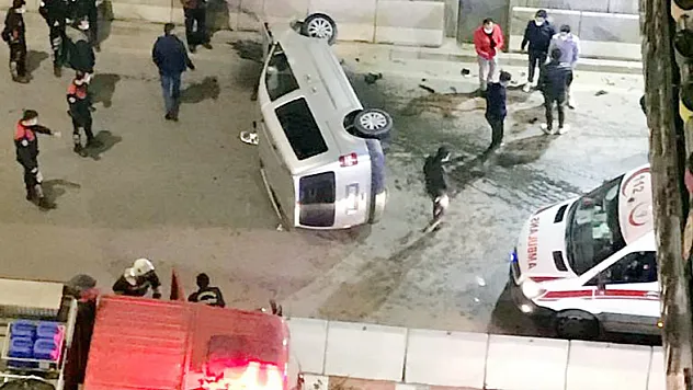 Takla atan otomobilden yaralı kurtuldu