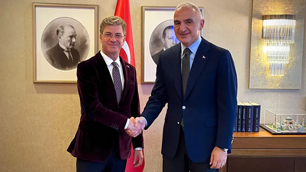 Tan Sağtürk'e Yeni Görev: Bakanlık, Bilgi ve Tecrübelerinden İstifade Edecek