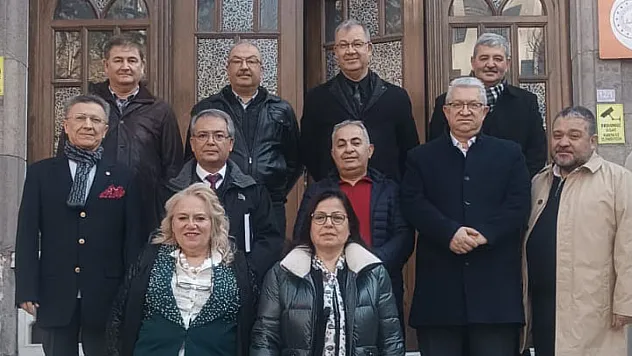 Tarihi Lise'de Yeni Dönem… Mezunlar Dayanışma İçin Bir Arada
