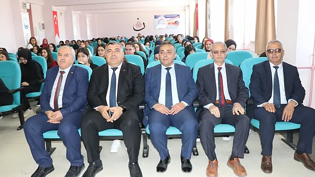 Tarihin Büyük Destanını Andılar