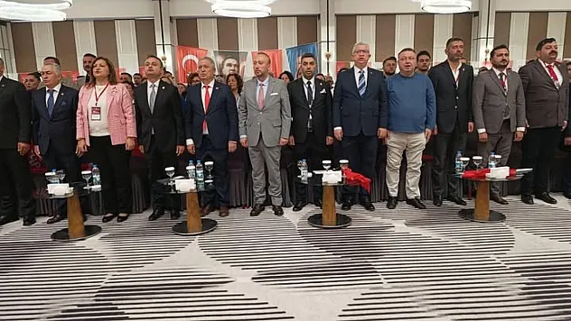 Tartışmalar Ve Gerginlikle Geçen Kongrede Beklenen Son