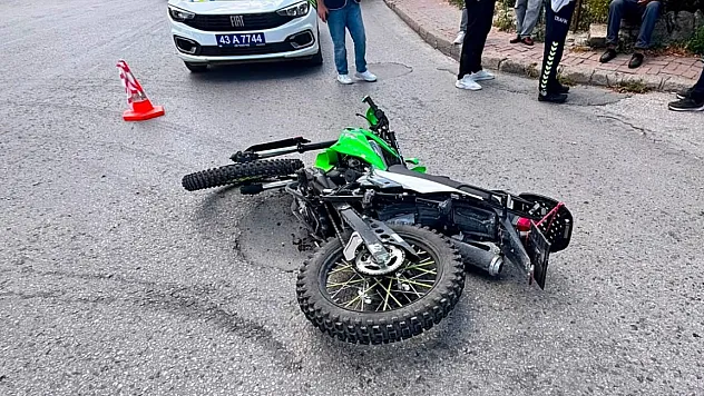 Tavşanlı'da Otomobil İle Motosiklet Çarpıştı: 1 Yaralı