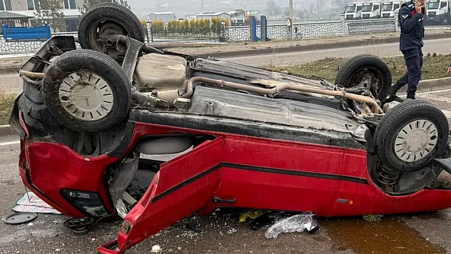 Tavşanlı'da Otomobil Takla Attı: 1 Yaralı
