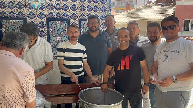 Tavşanlı Yenimahalle'de Aşure Etkinliği