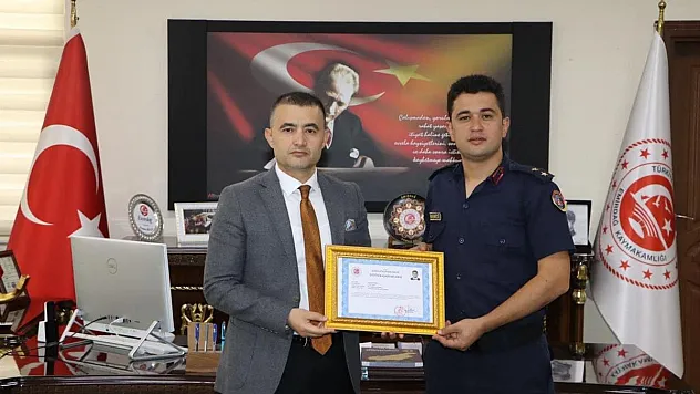 Teberci'ye üstün başarı belgesi verildi