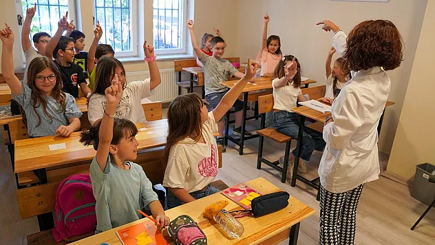 Tepebaşı’nda yaz dönemi programlarına yoğun ilgi