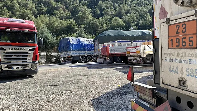 Tır parkı tamam, sırada otomobiller ve karavanlar için parkı var