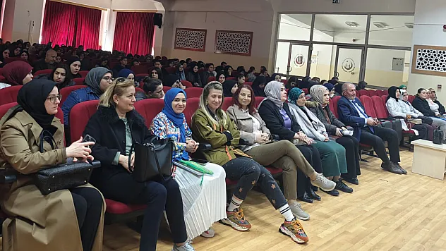TOBB Kız Anadolu İmam Hatip Lisesi'nde Anlamlı Etkinlik