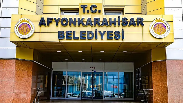 Toplanan plastik kapaklar engellilerin yüzünü güldürdü