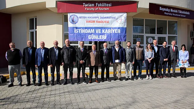 Turizm Fakültesi Mezunları, Geleceğe Yön Veriyor
