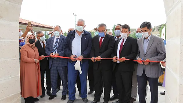 Turizmin yeni merkezi Ayazini’nde sergi açıldı