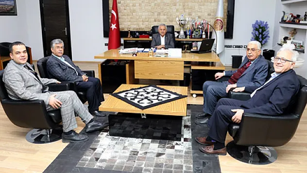 Türkeli Gazetesi’nden Zeybek’e ziyaret