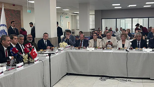 Türkiye'de Bir İlk: Afyon'da Otizmlilere Özel Poliklinik Açıldı