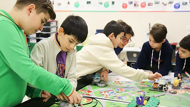 Türkiye STEM Eğitimi Ulusal Çevrim İçi Çalıştayı Güçlü İşbirliğiyle Tamamlandı