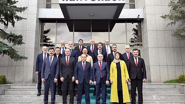 Türkiye Üniversiteleri AKÜ'de Buluştu: ÜAK'tan Önemli Kararlar