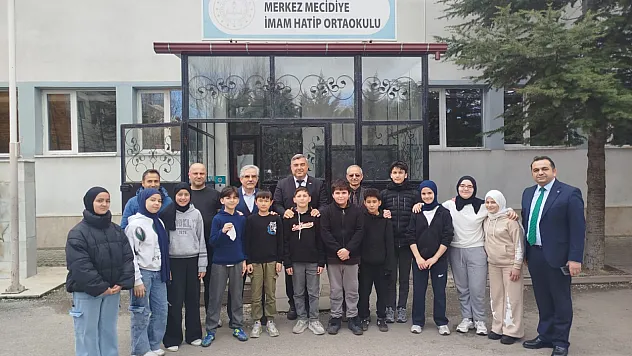 'Türkiye Yüzyılında Güçlü Eğitim İçin Çalışıyoruz'