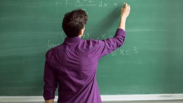 Ücretli öğretmen saati ne kadar 2024?