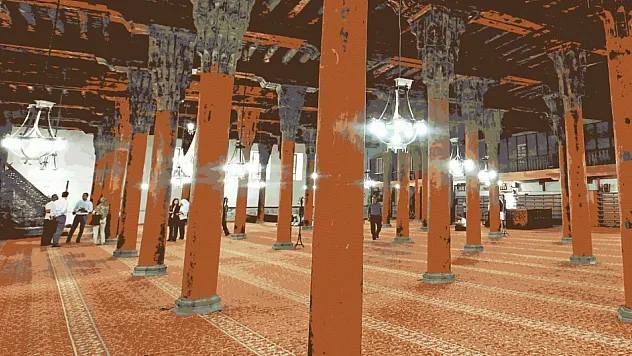 Ulu Camii'ye hayran kaldılar – Kocatepe Gazetesi