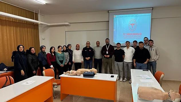 Üniversite Öğrencileri, Acil Durum Refleksini Geliştiriyor