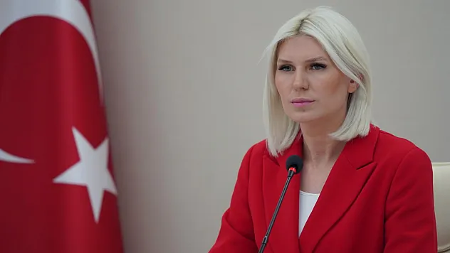 Üniversitelilere 8 Bin TL Eğitim Desteği