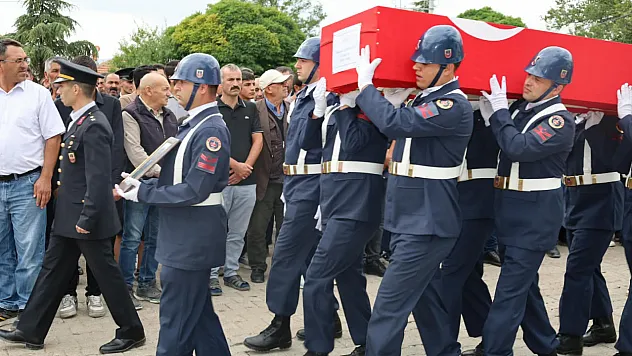 Uzman Çavuş Ramazan Aydoğmuş, Dinar'da Toprağa Verildi