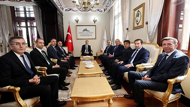 Vali Aktaş'a Ziyaretler Devam Ediyor