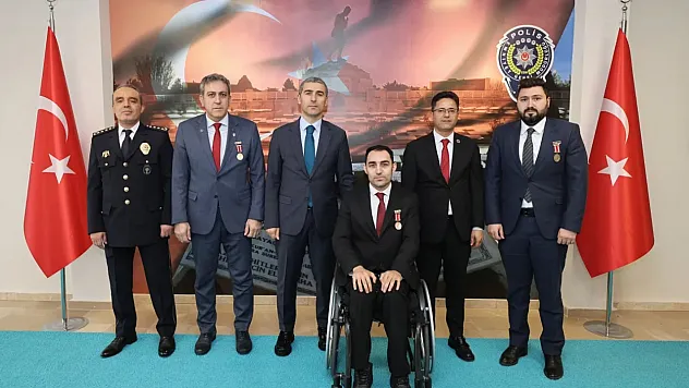 Vali Aktaş EMŞAV'ı Ziyaret Etti