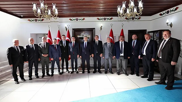 Vali Aktaş, Hayırlı Olsun Ziyaretlerini Kabul Ediyor