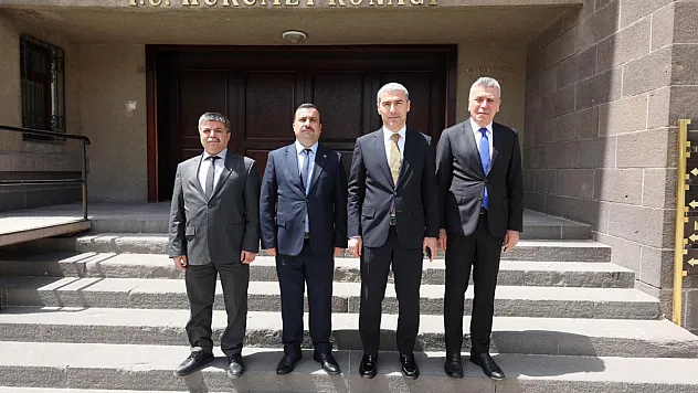 Vali Aktaş, Nüfusta Dijital Dönüşümü Yerinde İnceledi