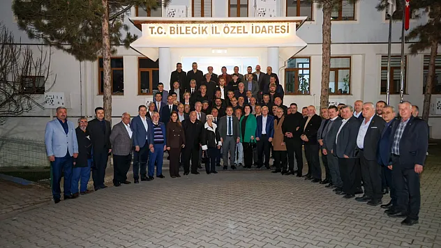 Vali Sözer Muhtarlarla İftarda Buluştu
