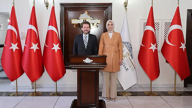 Vali Yiğitbaşı, Büyükelçi Manasijevski'yi Kabul Etti