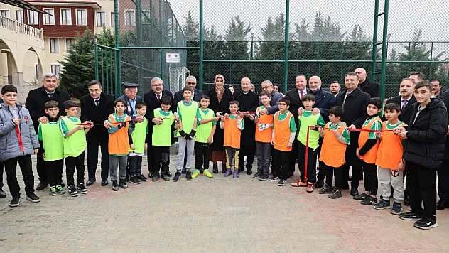 Vali Yiğitbaşı'dan Gençlere: Geleceğimiz Sizin Gayretinize Bağlı