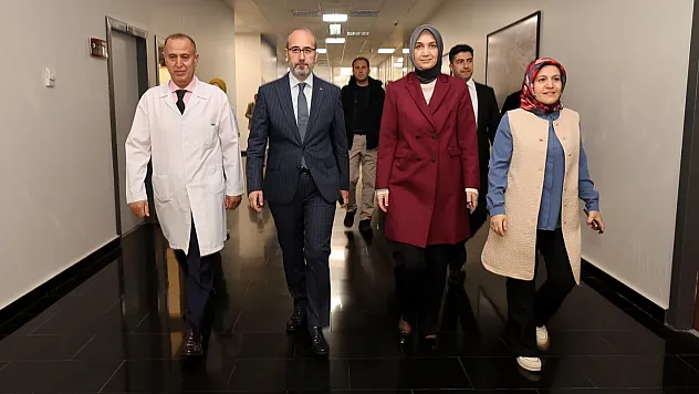 Vali Yiğitbaşı'dan Sağlık Yöneticilerine 'Hayırlı Olsun' Ziyareti