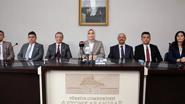 Vali Yiğitbaşı, halkı dinledi