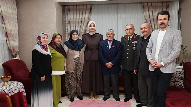 Vali Yiğitbaşı, Kıbrıs Gazisi'ni Ziyaret Etti