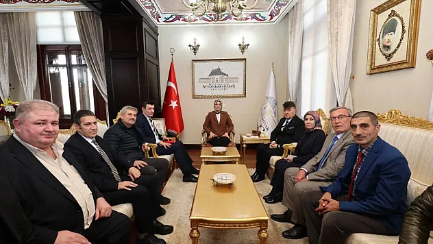 Vali Yiğitbaşı, Şoförler Odası Yönetimini Kabul Etti