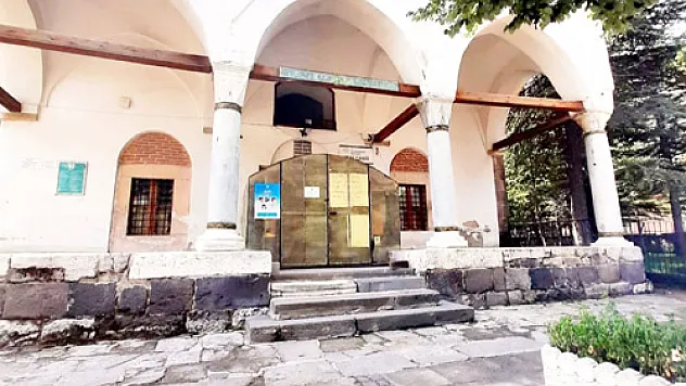 Vatandaş Diyor Ki YAKIŞMIYOR