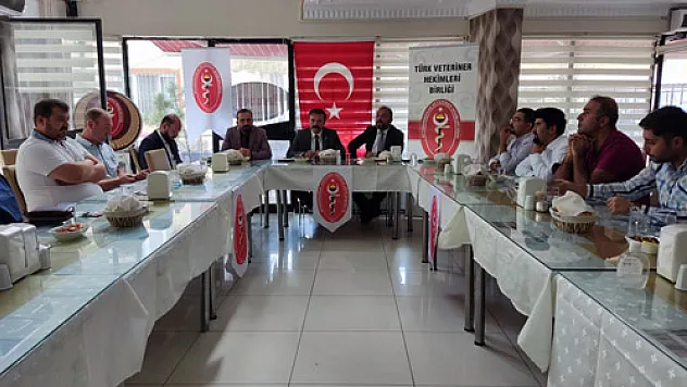 Veteriner hekimlerin  sorunları istişare edildi