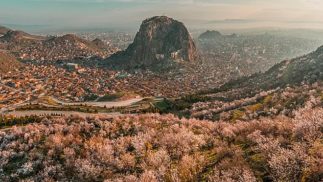Yağış Yok, Soğuk Var