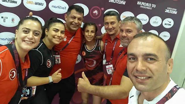 Yağmur Karabacak Avrupa ikincisi