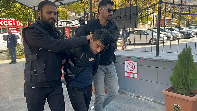 Yanlış Anlaşılma Tartışmasında 1 Kişiyi Ağır Yaralayan Şahıs Tutuklandı