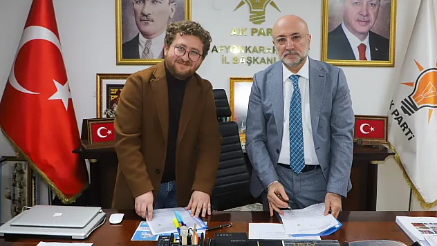 Yapay Zekâ Geldi, Yabancı Dil Öğrenimi Bitti Mi? Uzmanı Anlattı