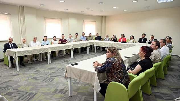 'Yaşlı Dostu Şehir Vizyonu Benimsenmeli'