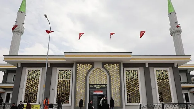 Yatsı namazı buluşması bugün M. Karamanoğlu Camiinde