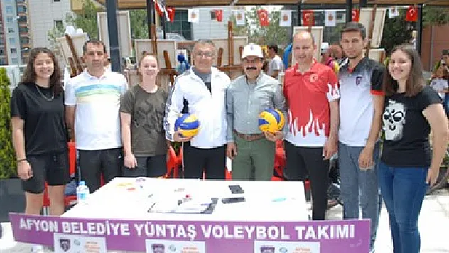 Yaz Spor Okulları büyük törenle açıldı