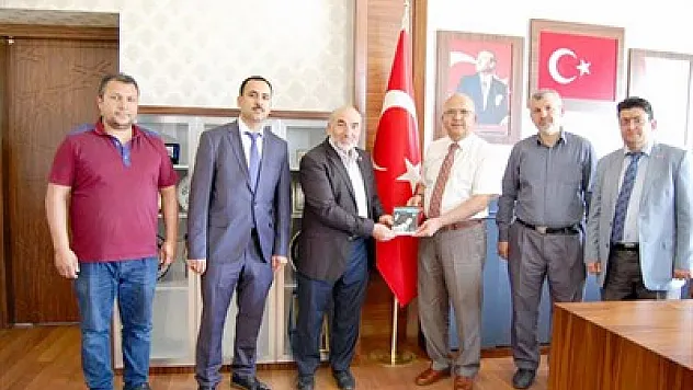 Yeniden Refah Partisi'nden 'hayırlı olsun' ziyareti