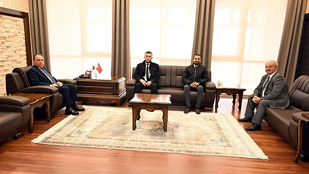 Yeniden Refah'tan AKÜ'ye Ziyaret