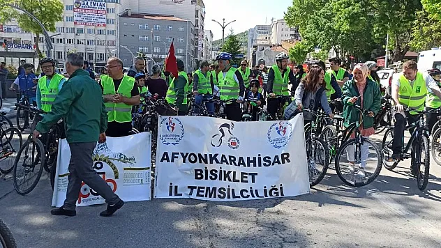 Yeşilay için pedal çevirdiler