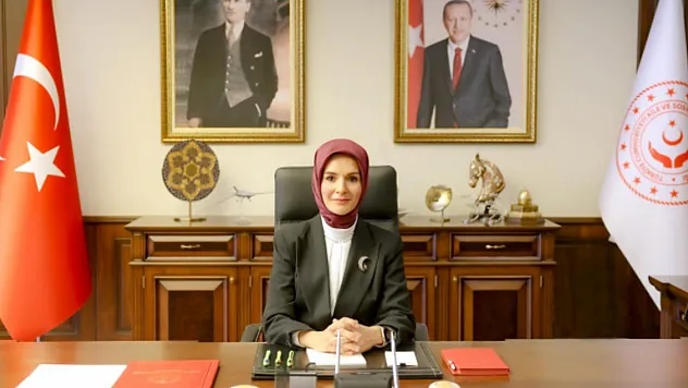 Yılın Kadınanası Bakan Göktaş